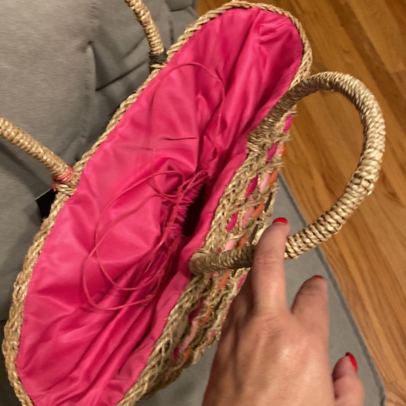 CYNTHIA ROWLEY Pink Multi Woven Beach/Picnic Drawstring Tote NWT $165 - Picture 7 of 9